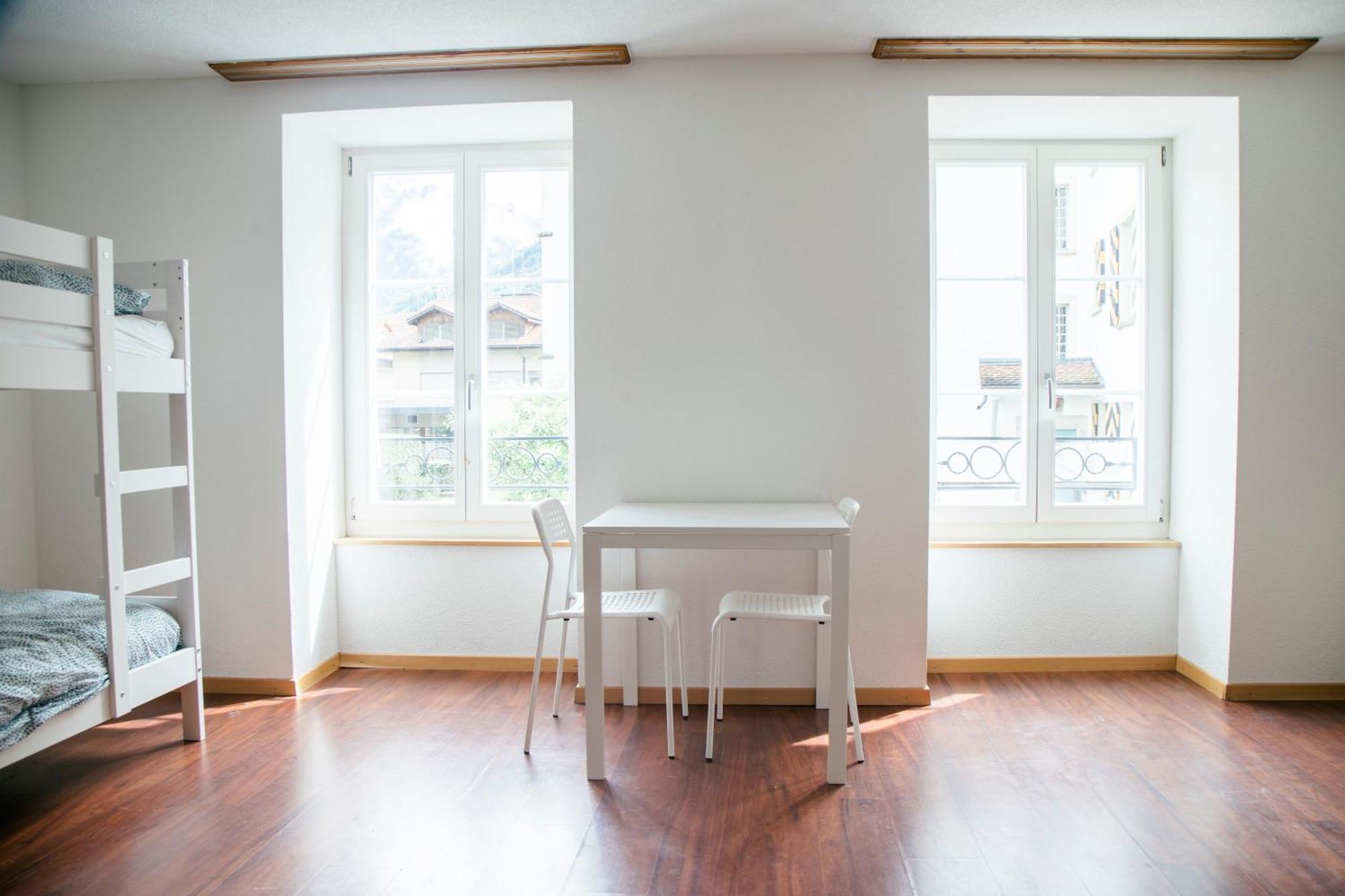 Nimbuzzz Apartments Unterseen المظهر الخارجي الصورة