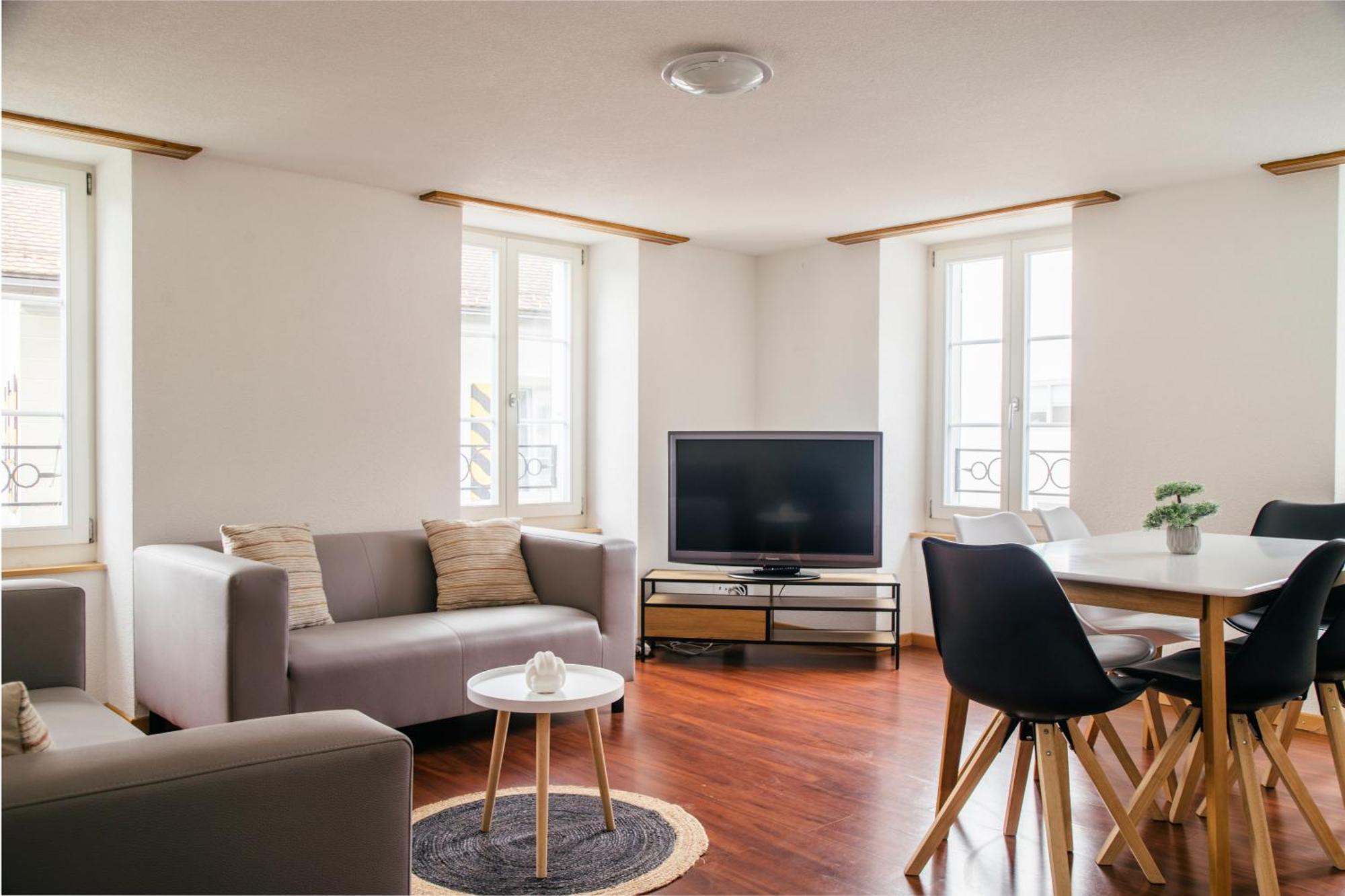 Nimbuzzz Apartments Unterseen المظهر الخارجي الصورة